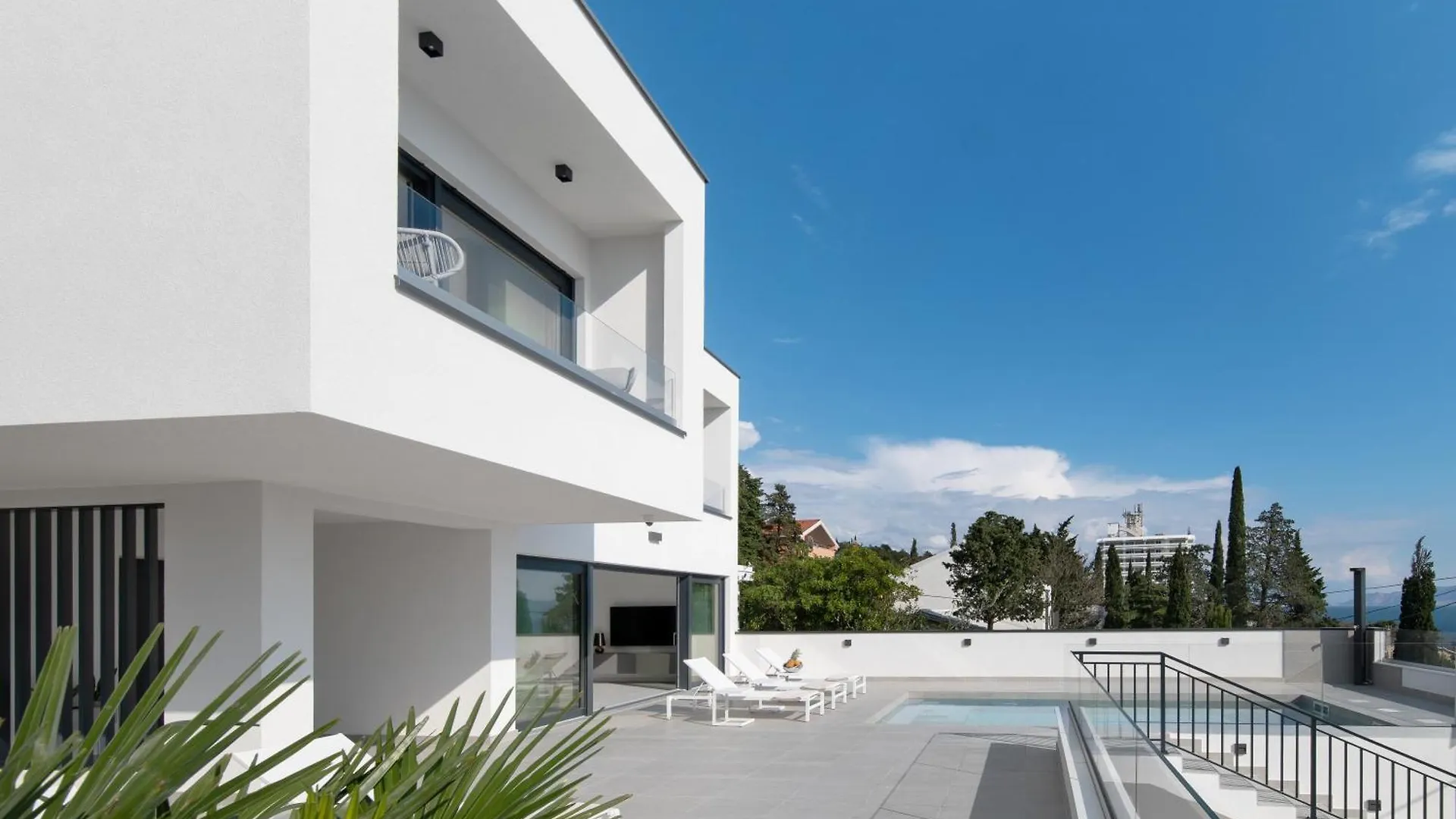 New Modern Villa By The Sea, Magical View, A Few Minutes From The Beach - By Traveler Tourist Agency Krk - Id 2000 Dramalj Croatia