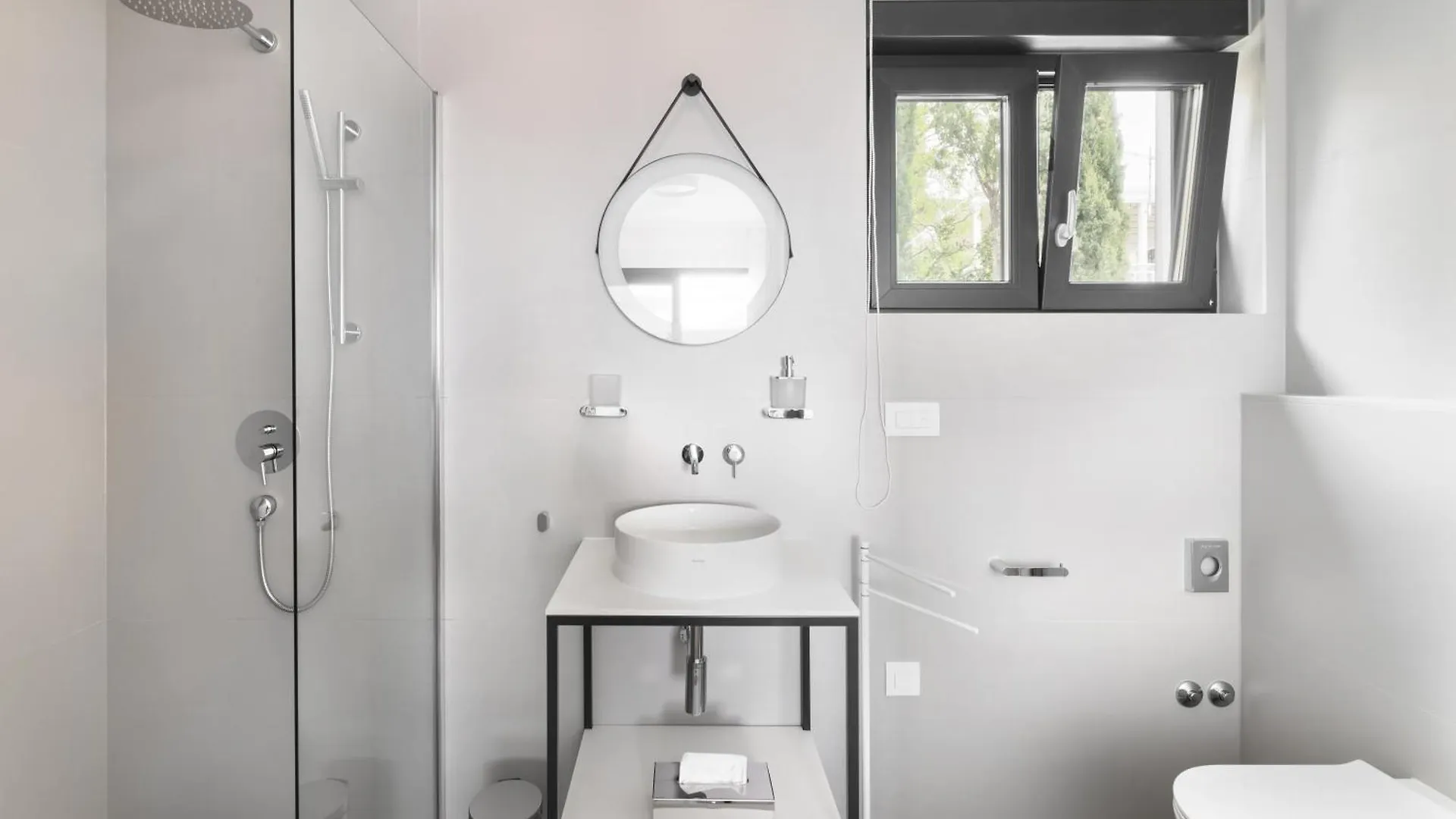 New Modern Villa By The Sea, Magical View, A Few Minutes From The Beach - By Traveler Tourist Agency Krk - Id 2000 Dramalj Croatia